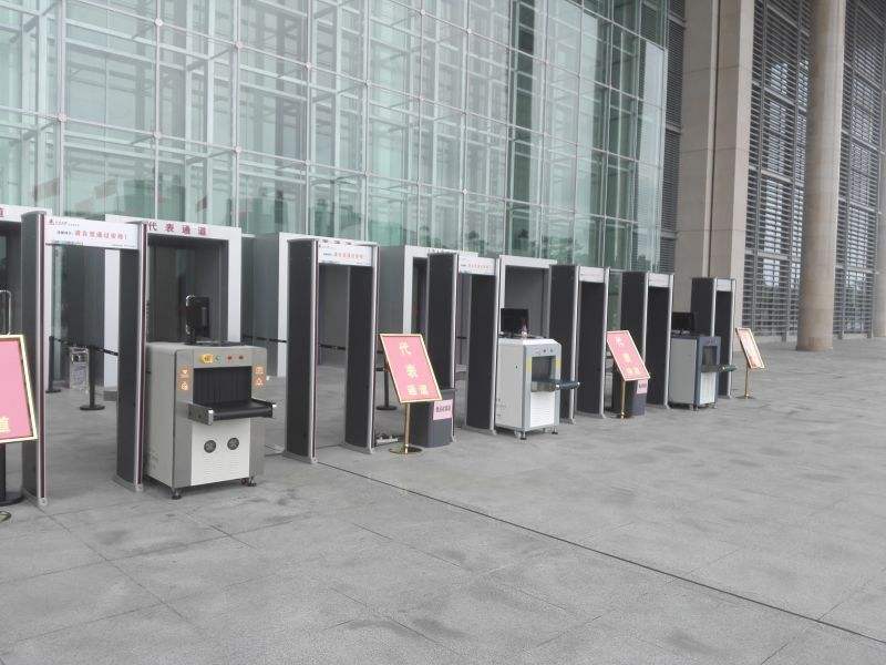 X光安檢機(jī)一般多少錢(qián)？